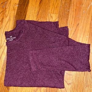 American Eagle long sleeve soft tee
